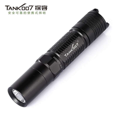 TANK007日常便攜爬山徒步進(jìn)口LED超亮鋁合金防水手電筒探客TK18